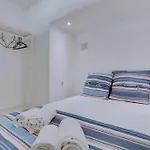 Apartman T1 Edificio Loule - Centro De *