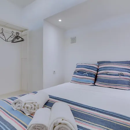 Appartamento T1 Edificio Loulé - Centro De *